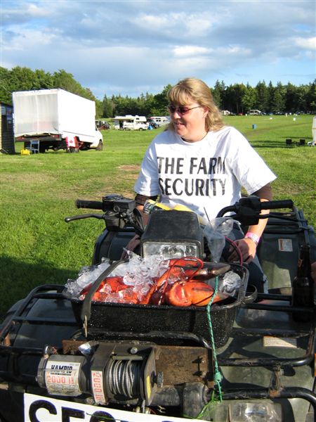 fri11thcornboil06_065.jpg